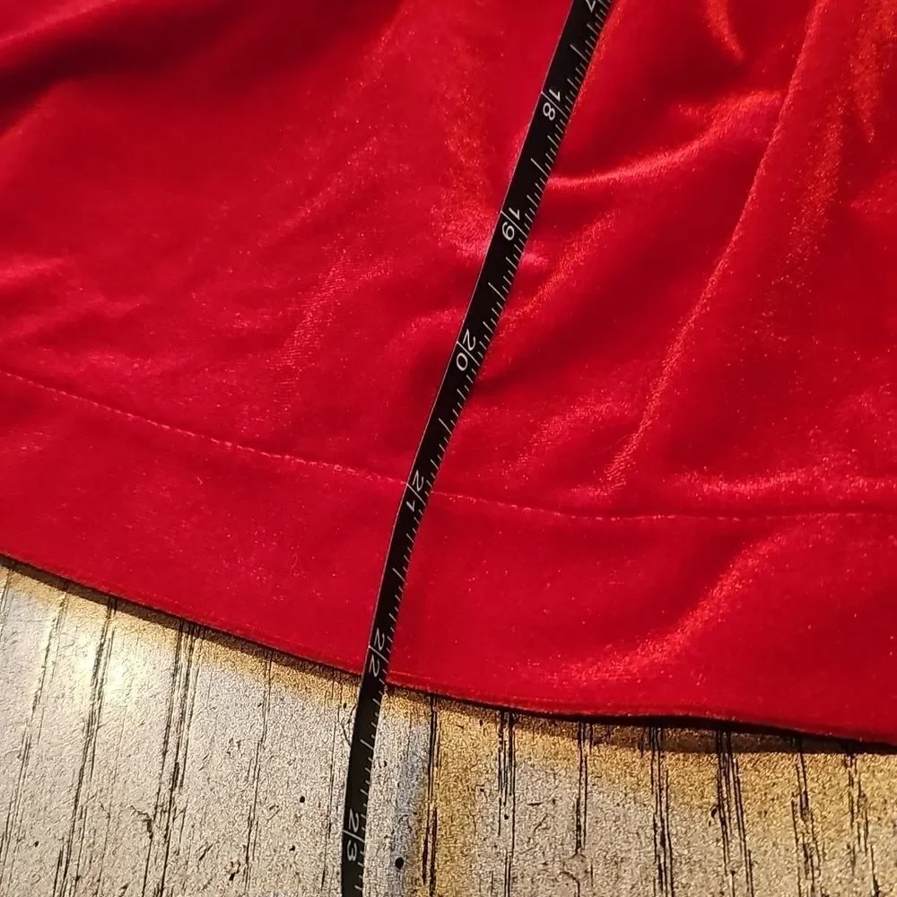 4T red long sleeve velvet dress Mud Pie